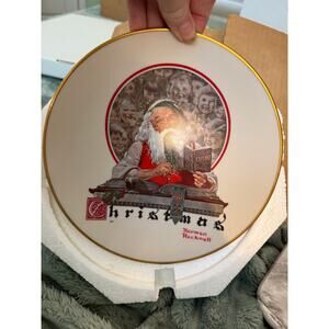 1977 Gorham Norman Rockwell “Yuletide Reckoning” Christmas Plate Fine China